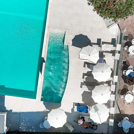 Capitol - Bianchi 4* San Mauro Mare