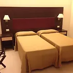 Capitol - Bianchi 4*