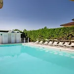 Capitol - Bianchi 4*