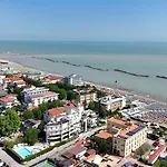 Capitol - Bianchi Hotel 4*
