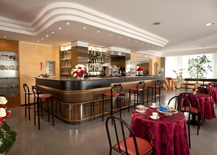 Hotel Capitol - Bianchi 4*
