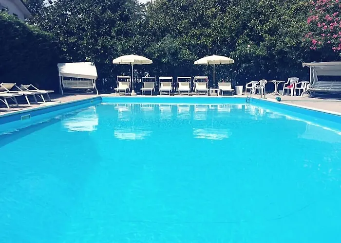 Hotel Capitol - Bianchi