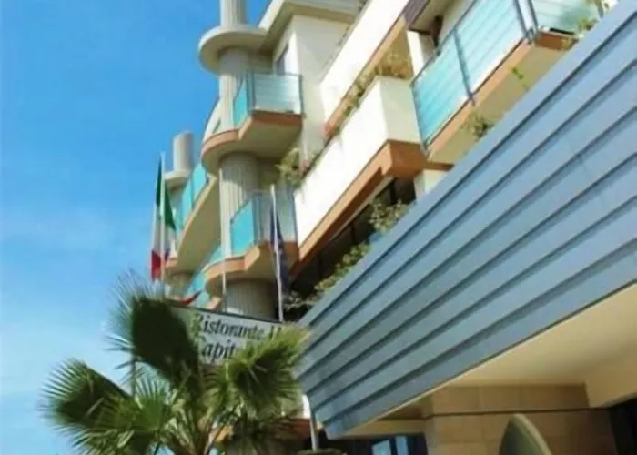 Hotel Capitol - Bianchi 4*