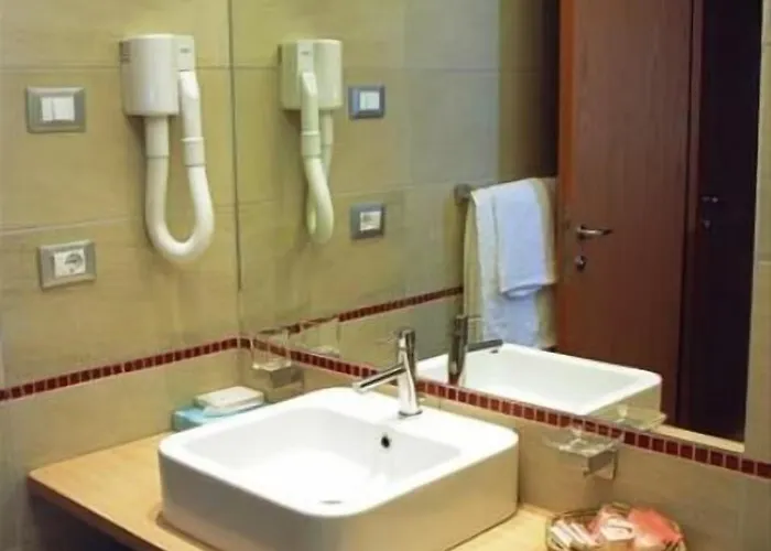 Hotel Capitol - Bianchi 4*