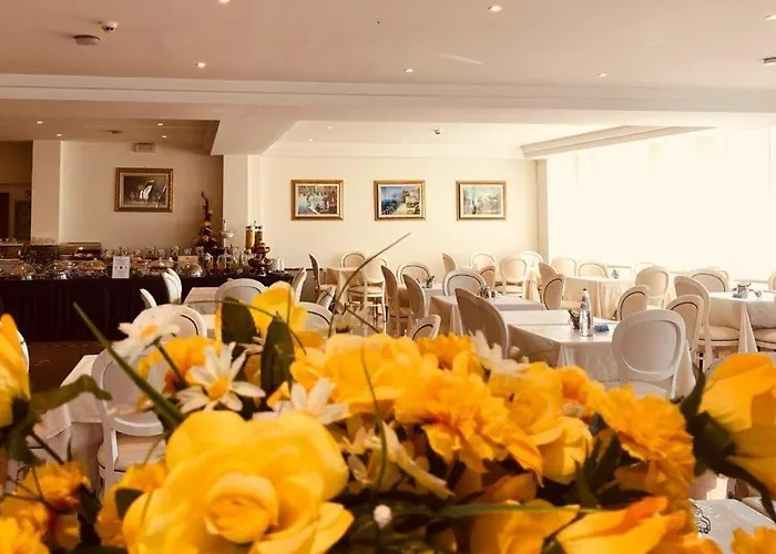 Hotel Capitol - Bianchi